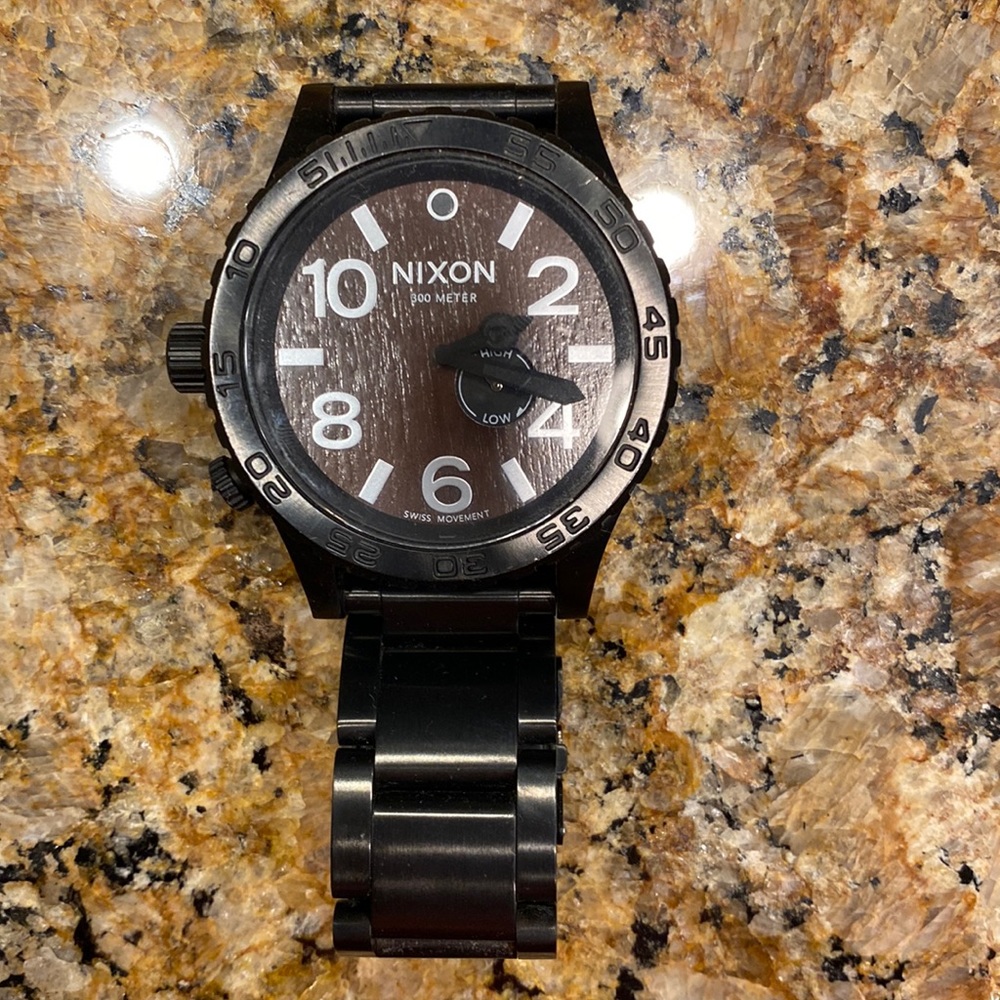 Nixon black chain with wood face - mens